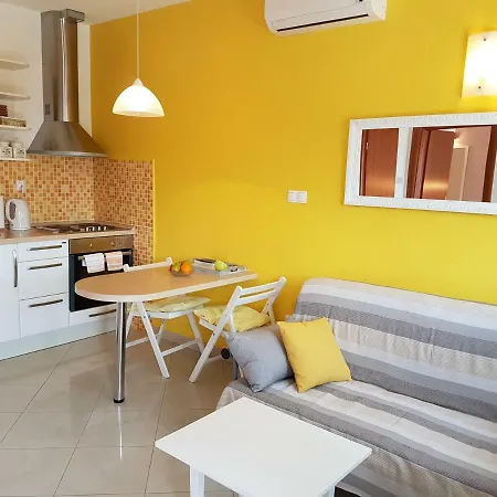 Angelus Трогир