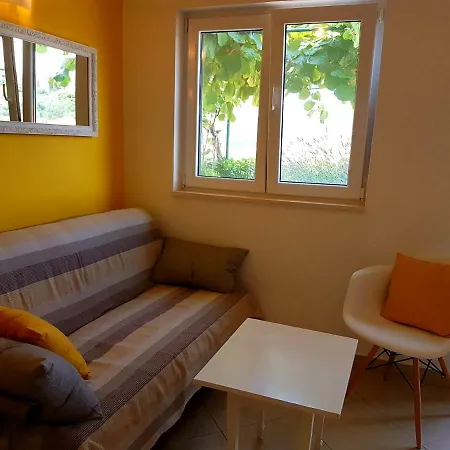 Apartment Angelus Trogir