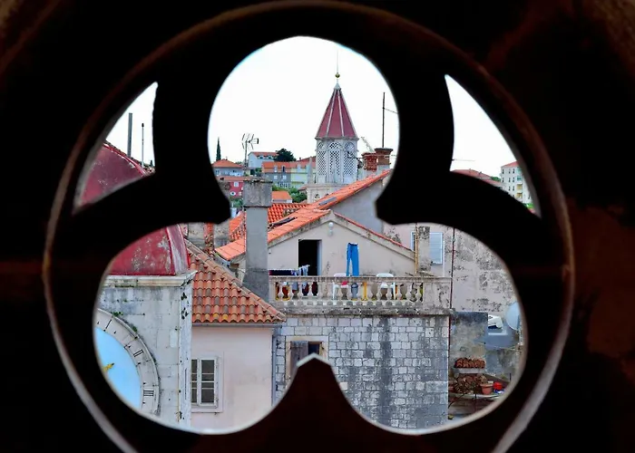 Angelus Trogir